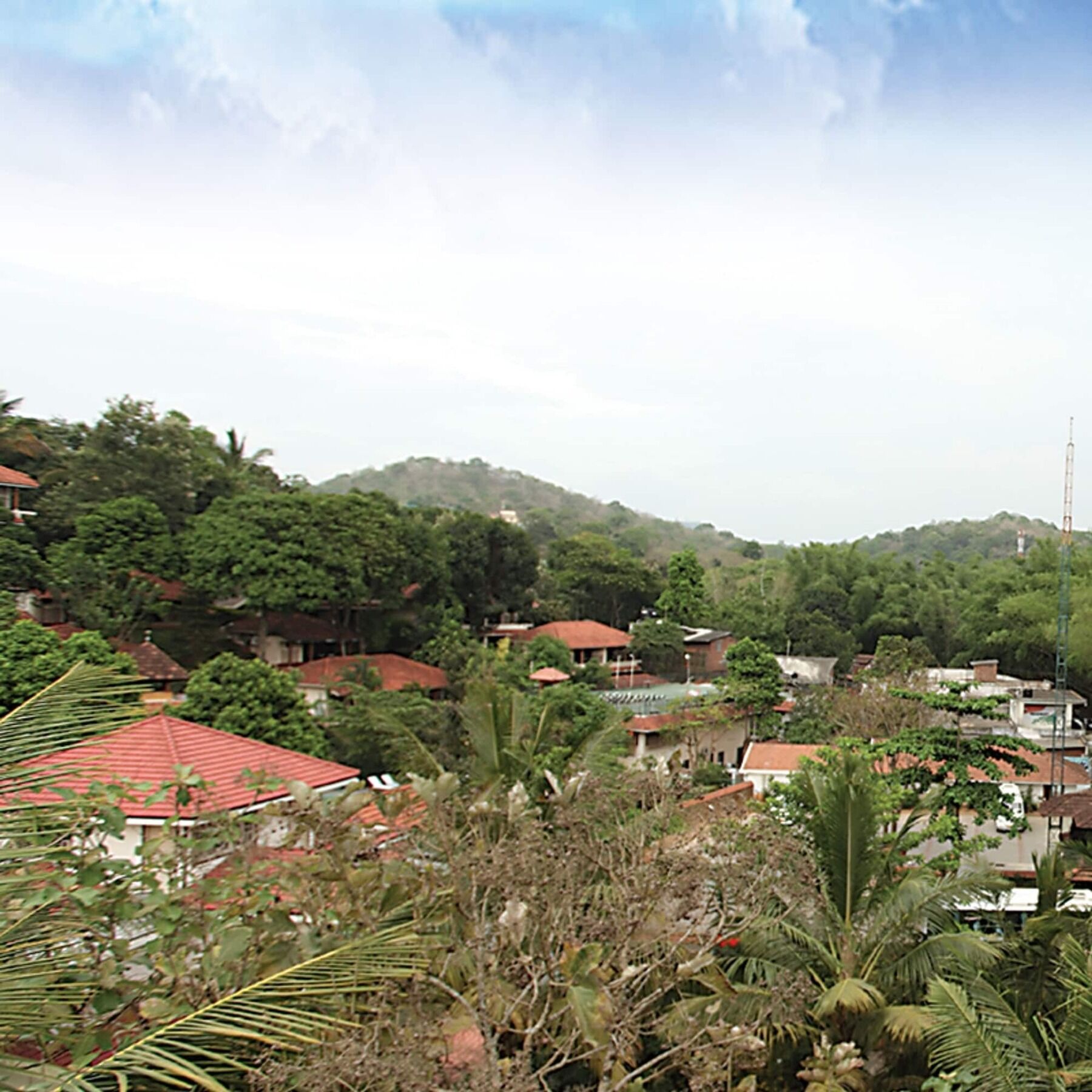 Grand Thekkady Hotel Kumily Exterior photo